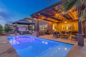 96 PV Luxury Getaway with Private Hot Tub, Ping Pong, Community Pool, Water Park and Lazy River